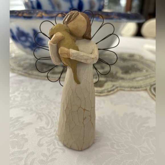 4 Willow Tree Figurines - Picture 3 of 12